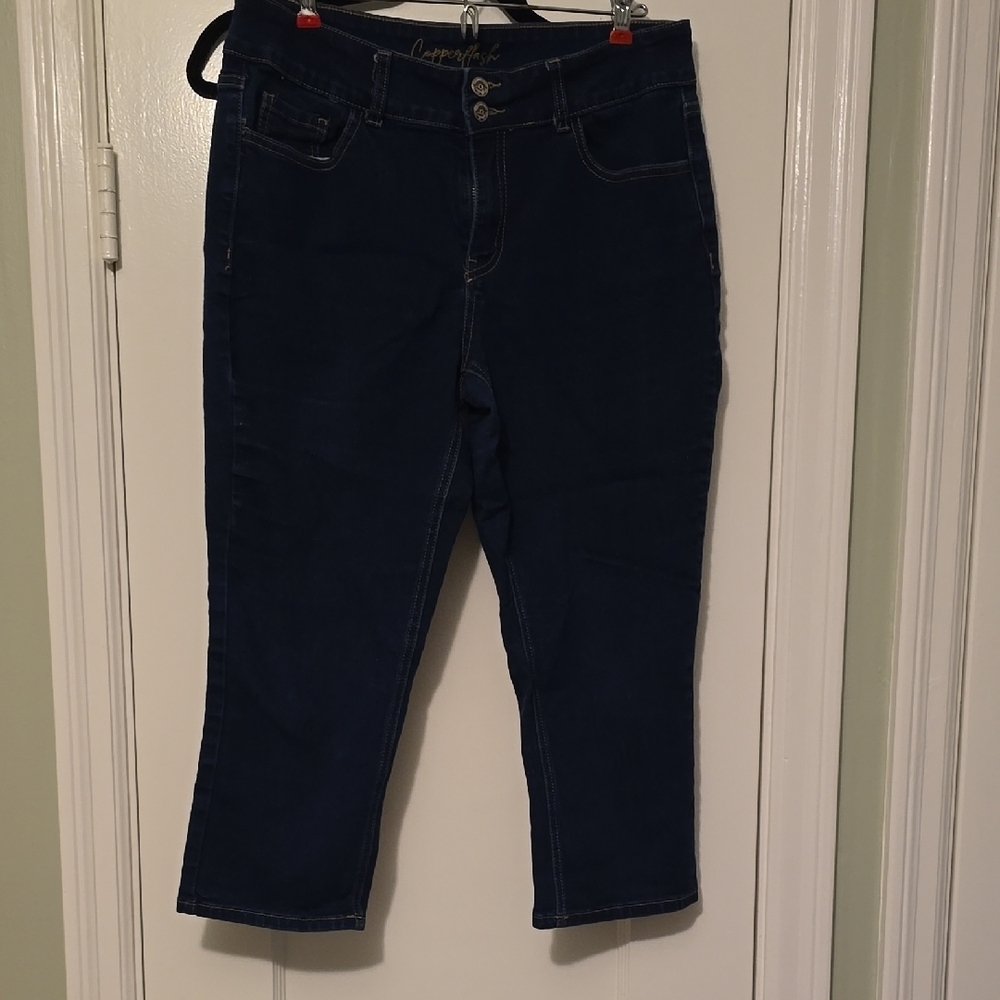 Women's Dark Blue Cropped Ankle Jeans